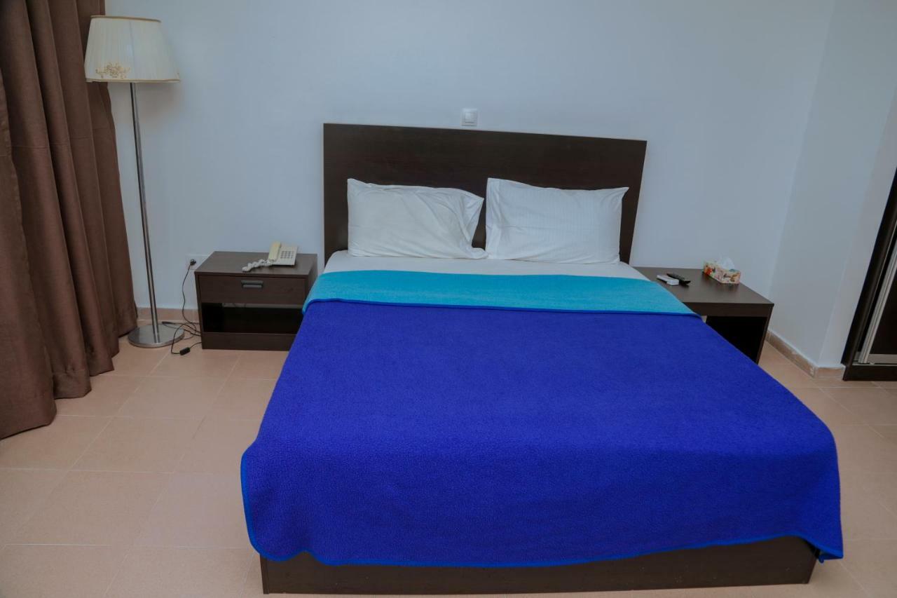 Riviera Taouyah Hotel Conakry Kültér fotó