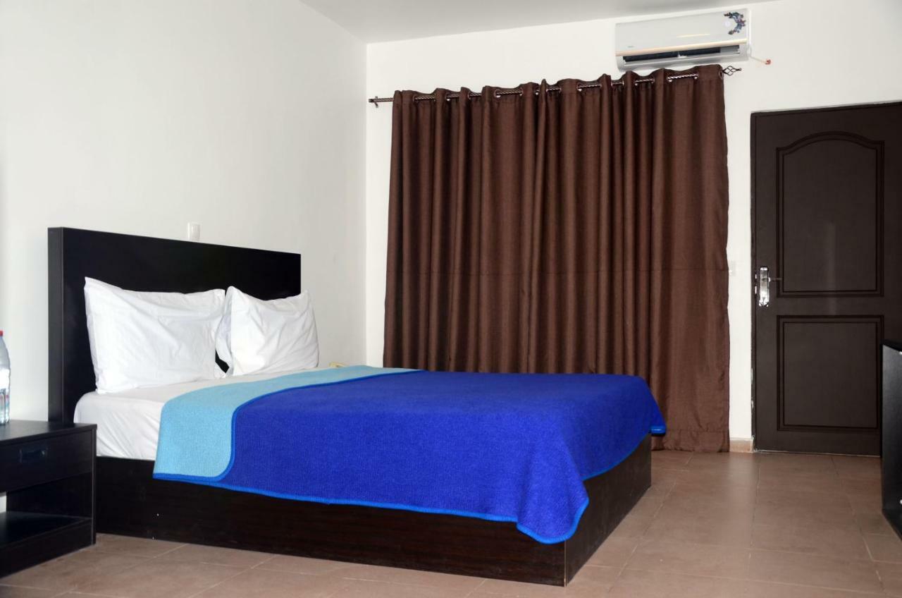 Riviera Taouyah Hotel Conakry Kültér fotó
